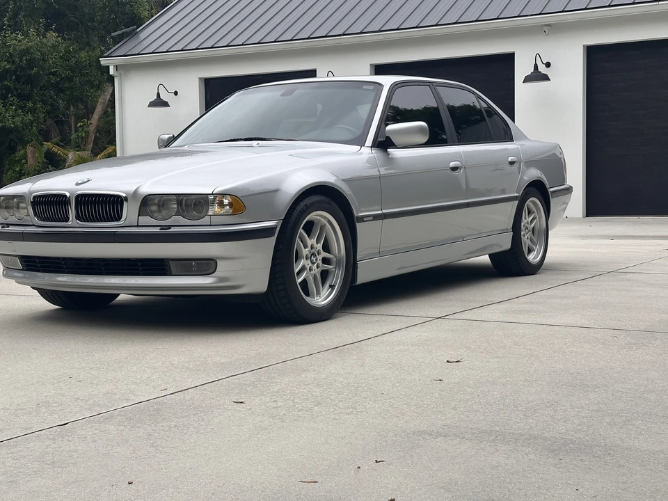 2001 BMW E38 7 Series - Image 17 of 31