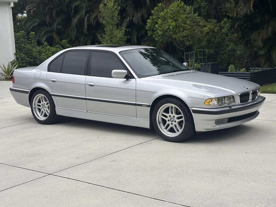 2001 BMW E38 7 Series - Image 10 of 31