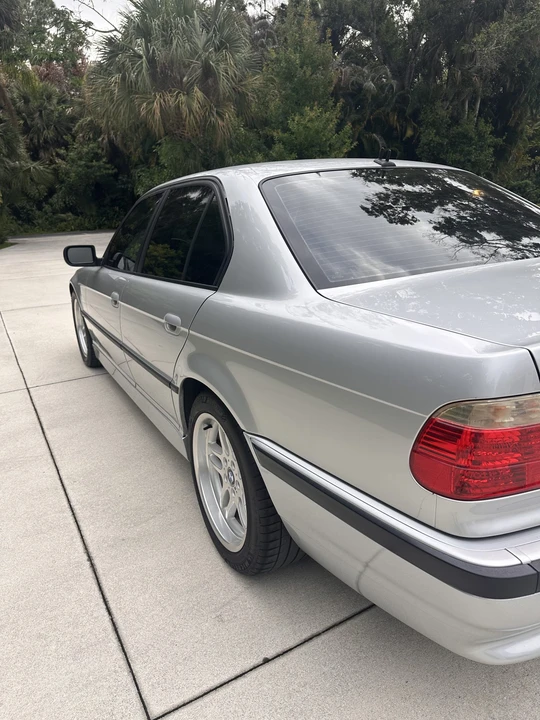 2001 BMW E38 7 Series - Image 18 of 31