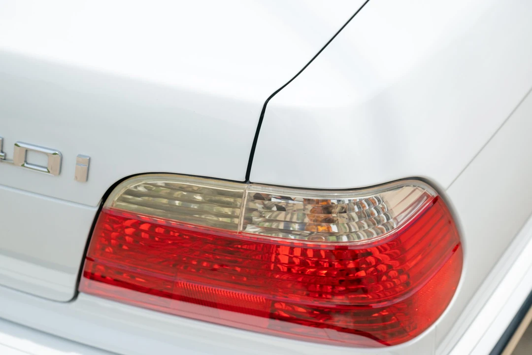 2001 BMW E38 7 Series - Image 23 of 31