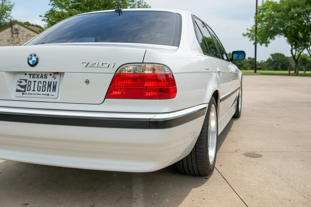 2001 BMW E38 7 Series - Image 21 of 31