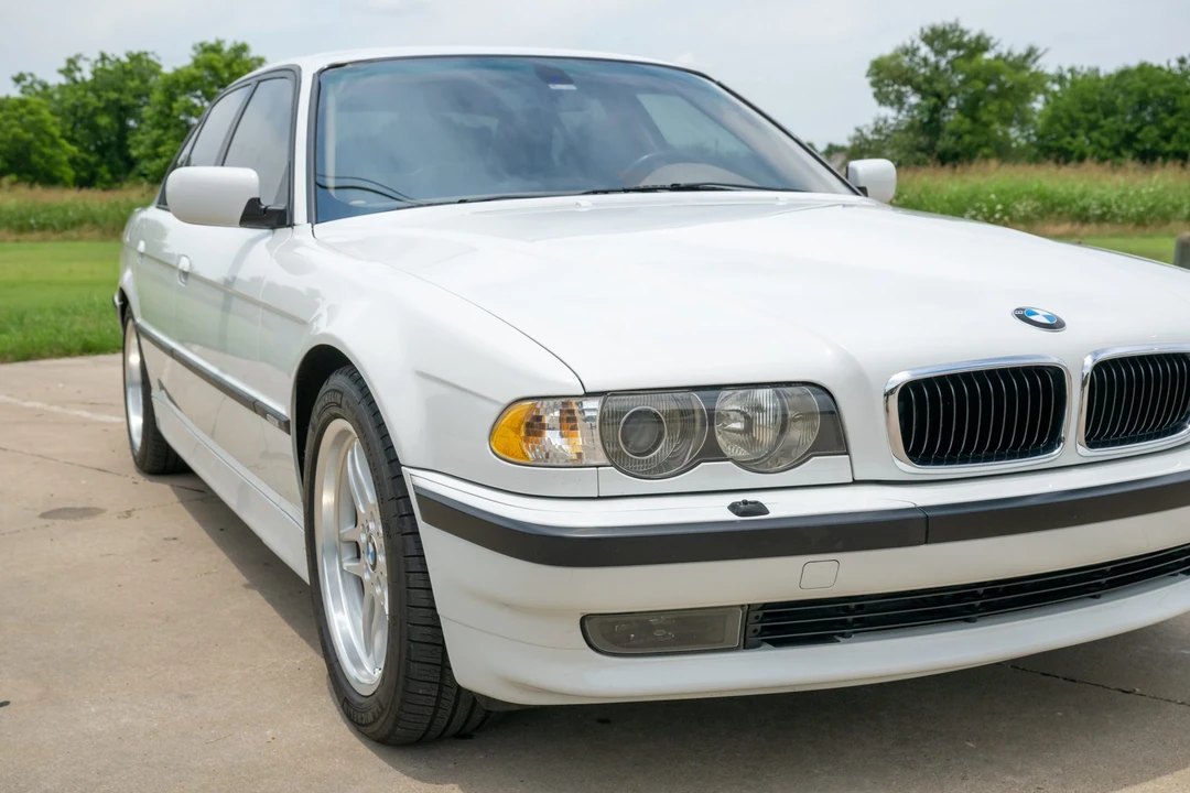 2001 BMW E38 7 Series - Image 11 of 31