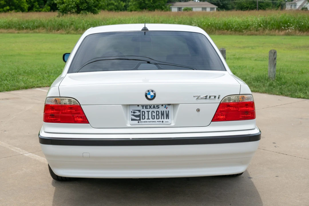 2001 BMW E38 7 Series - Image 7 of 31