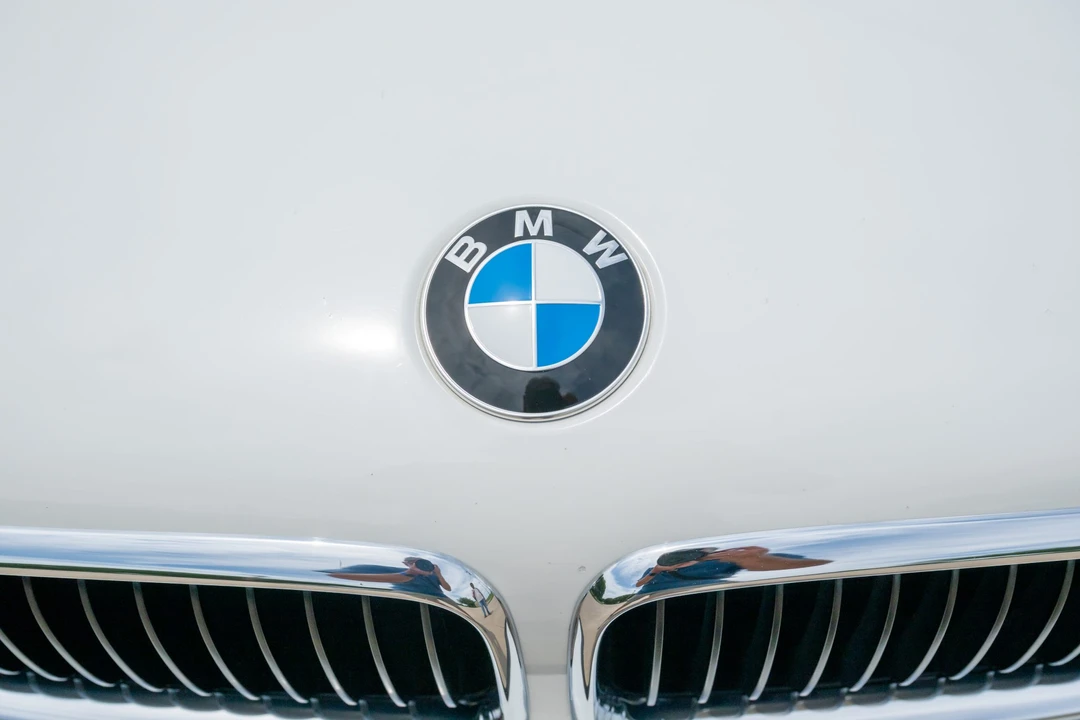2001 BMW E38 7 Series - Image 14 of 31