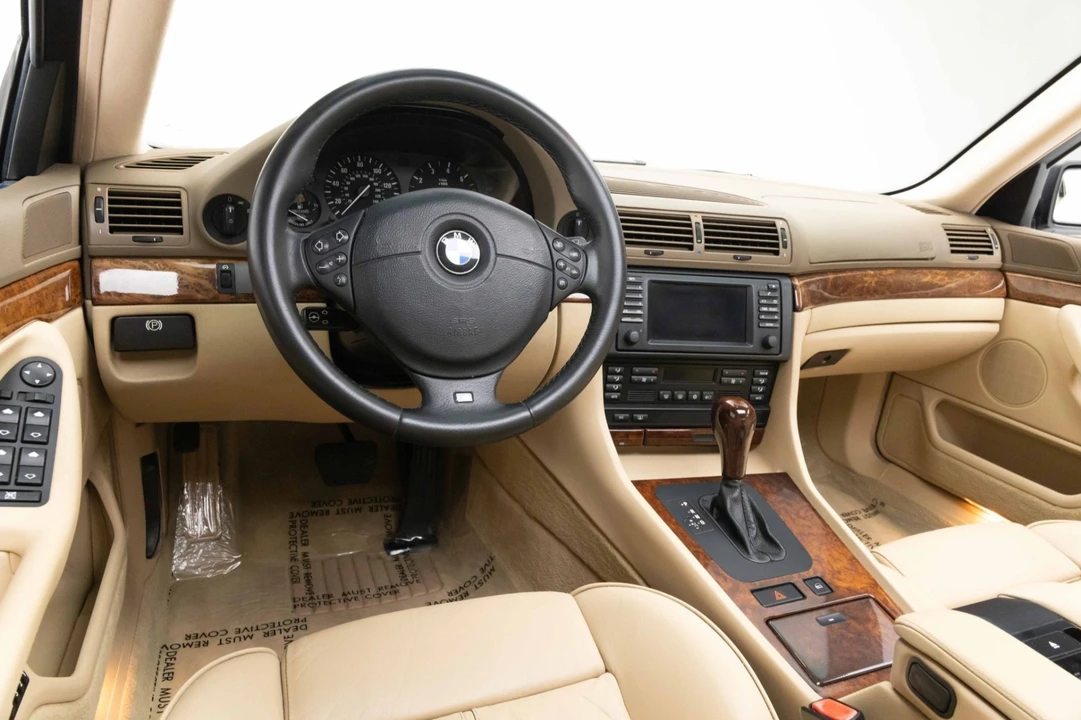 2001 BMW E38 7 Series - Image 5 of 7