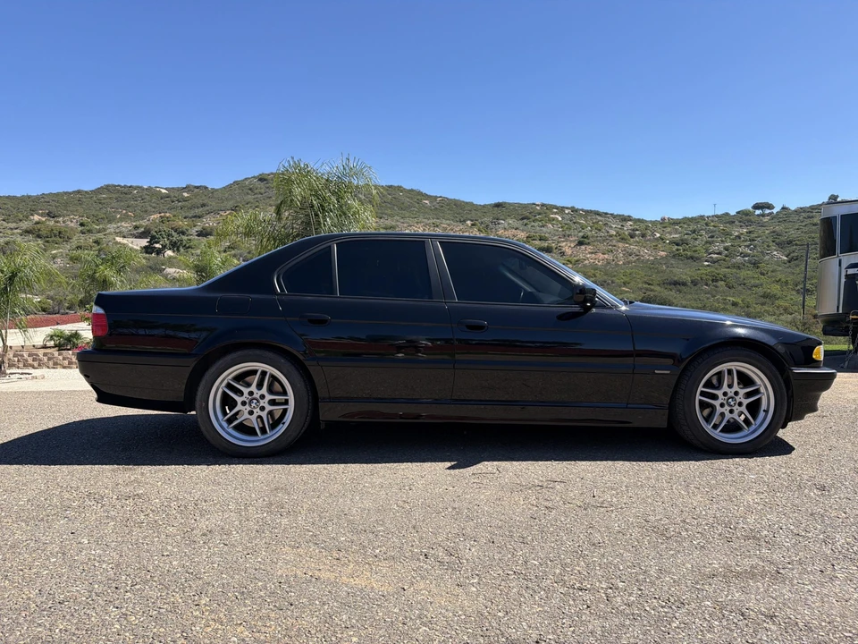 2001 BMW E38 7 Series - Image 7 of 31