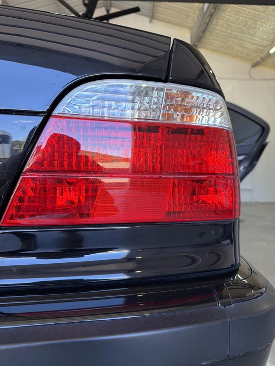 2001 BMW E38 7 Series - Image 19 of 31