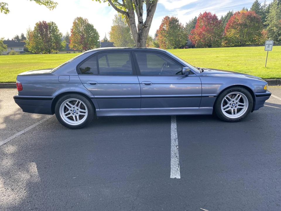 2001 BMW E38 7 Series - Image 11 of 31
