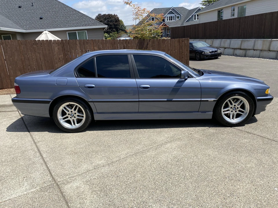 2001 BMW E38 7 Series - Image 12 of 31