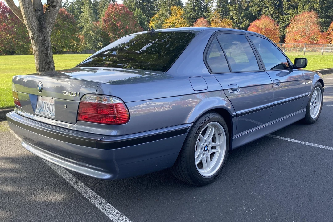 2001 BMW E38 7 Series - Image 4 of 31