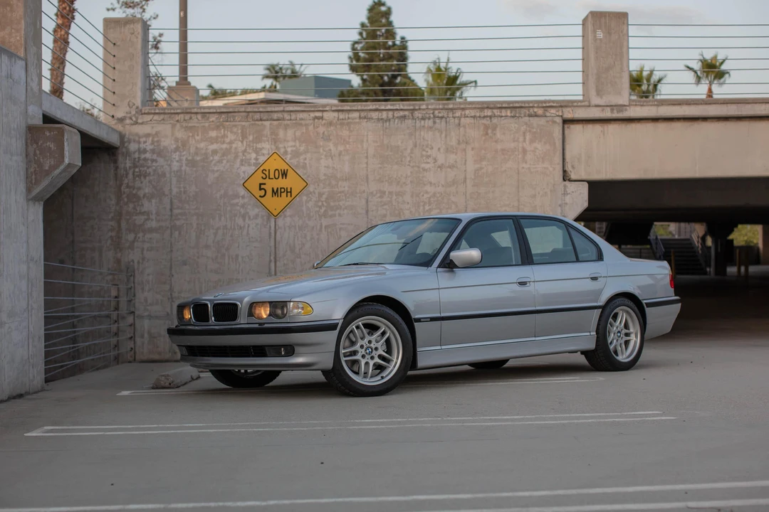 2001 BMW E38 7 Series - Image 14 of 31