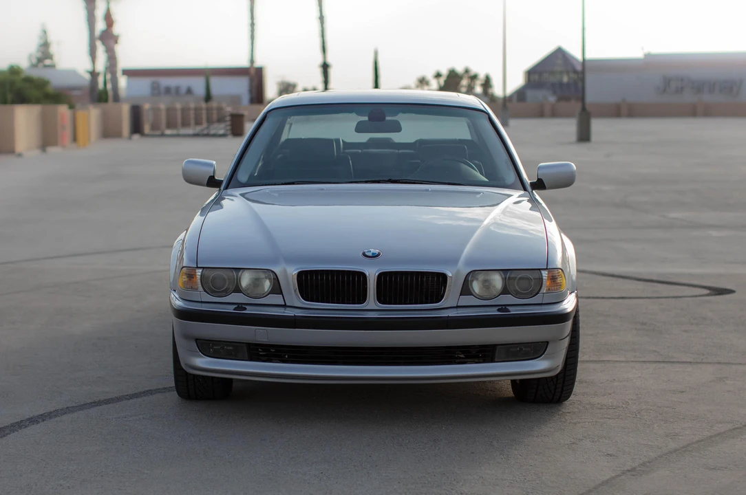 2001 BMW E38 7 Series - Image 6 of 31
