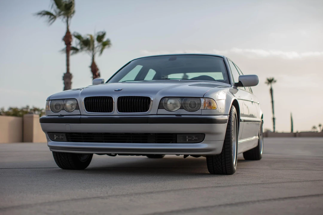 2001 BMW E38 7 Series - Image 10 of 31
