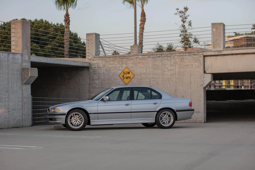 2001 BMW E38 7 Series - Image 15 of 31