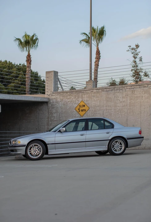 2001 BMW E38 7 Series - Image 16 of 31