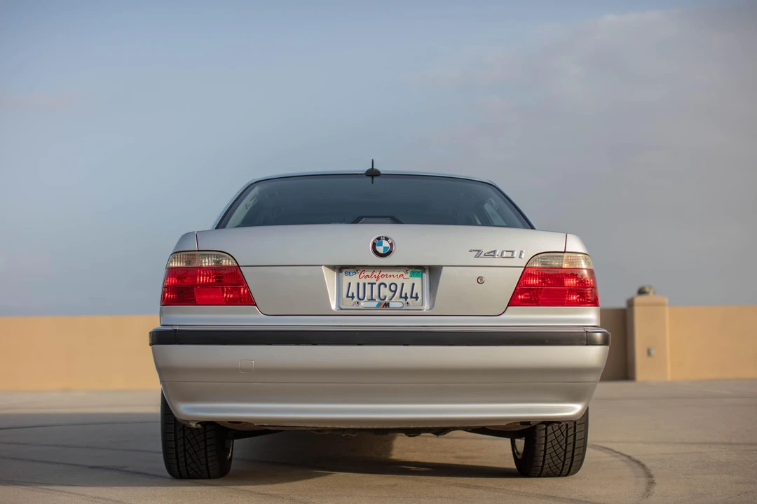 2001 BMW E38 7 Series - Image 28 of 31