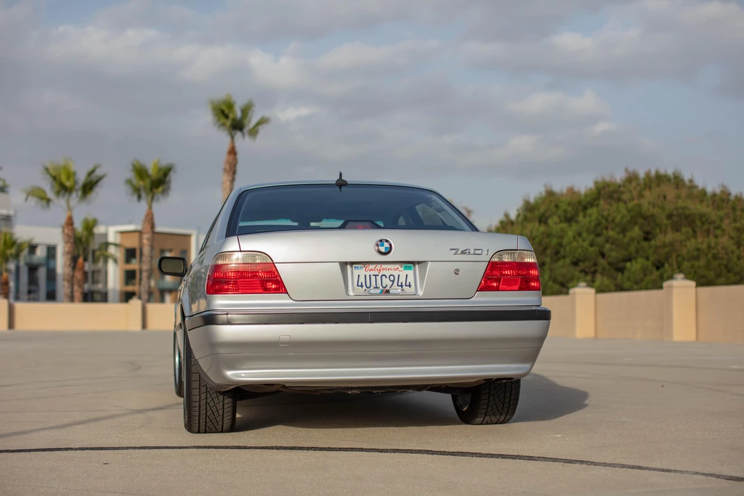 2001 BMW E38 7 Series - Image 26 of 31