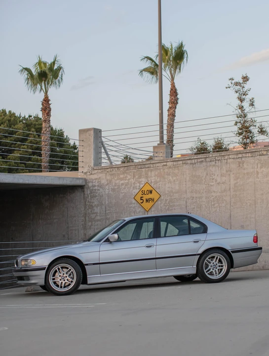 2001 BMW E38 7 Series - Image 17 of 31