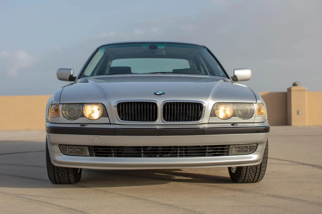 2001 BMW E38 7 Series - Image 8 of 31