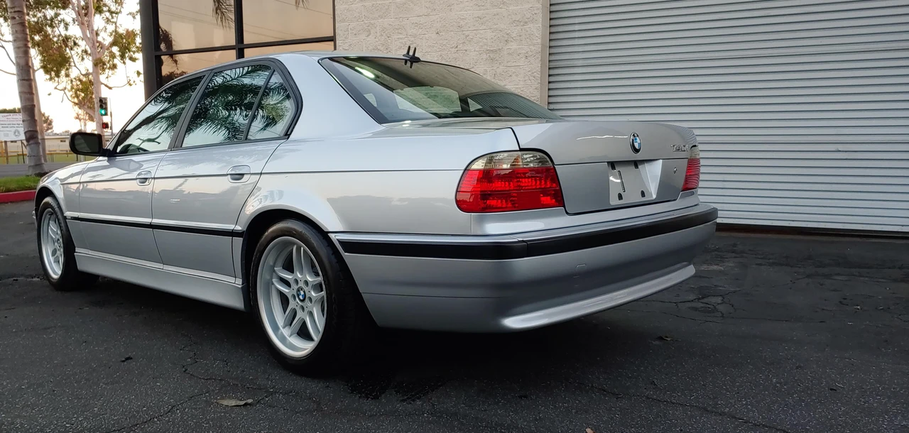 2001 BMW E38 7 Series - Image 24 of 31