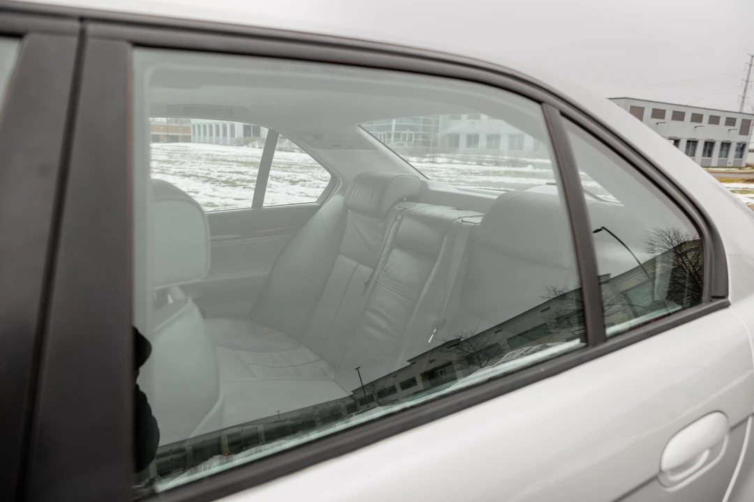 2001 BMW E38 7 Series - Image 23 of 31