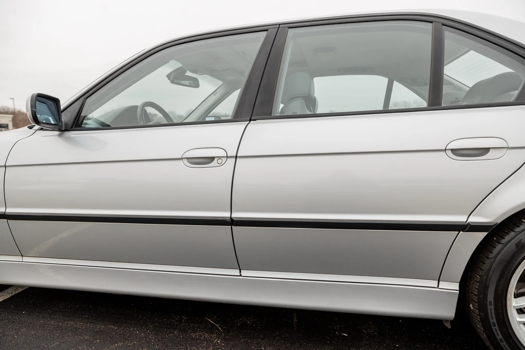 2001 BMW E38 7 Series - Image 21 of 31