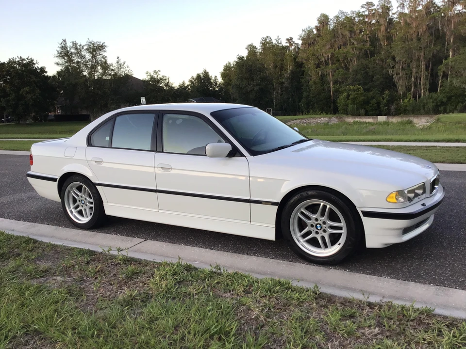 2001 BMW E38 7 Series - Image 24 of 31