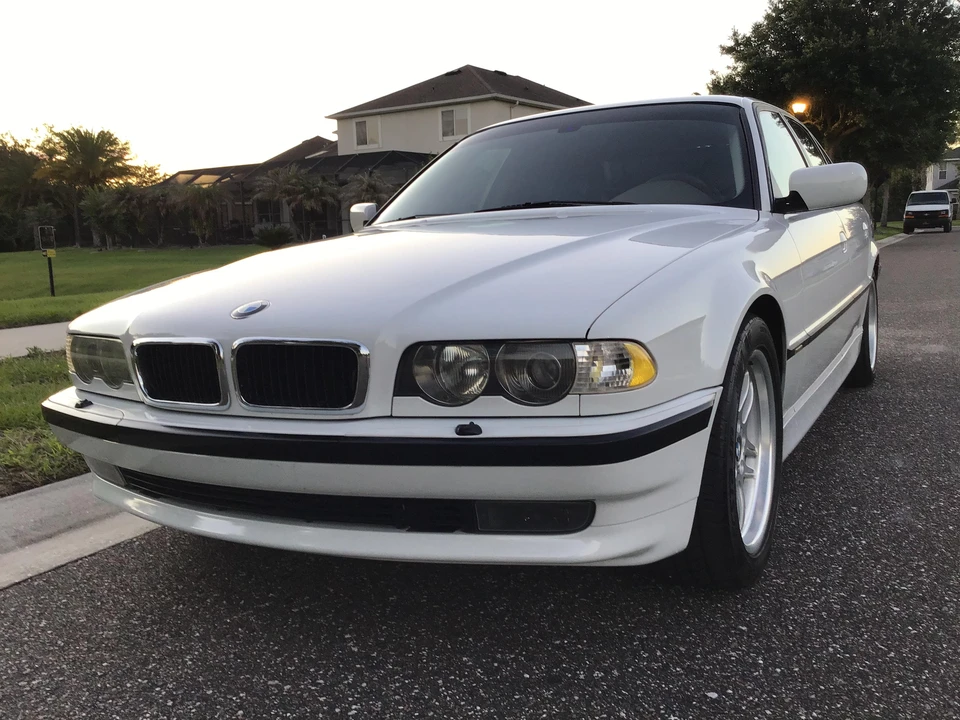 2001 BMW E38 7 Series - Image 6 of 31