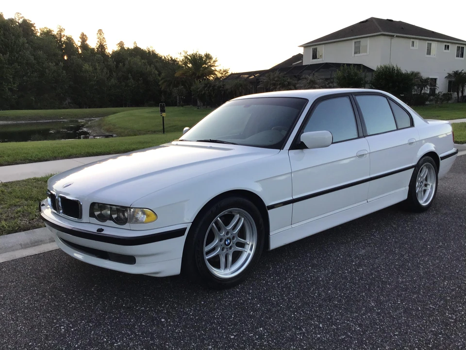 2001 BMW E38 7 Series - Image 9 of 31
