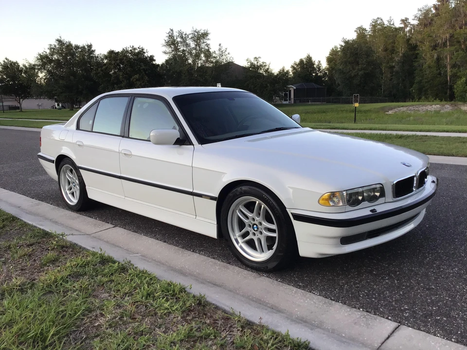 2001 BMW E38 7 Series - Image 26 of 31