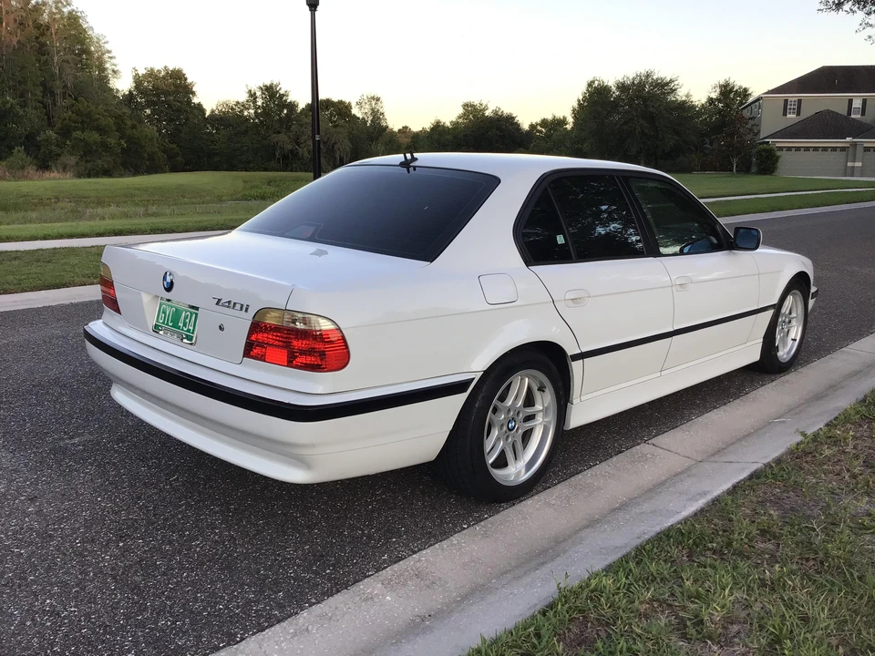 2001 BMW E38 7 Series - Image 22 of 31