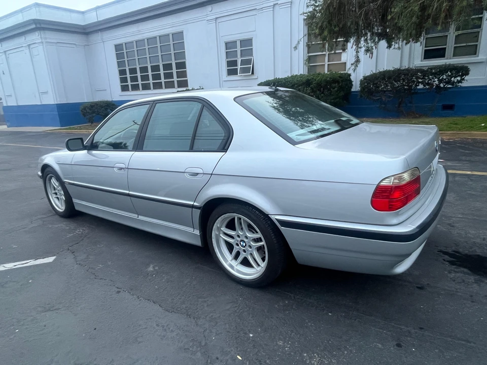 2001 BMW E38 7 Series - Image 11 of 31