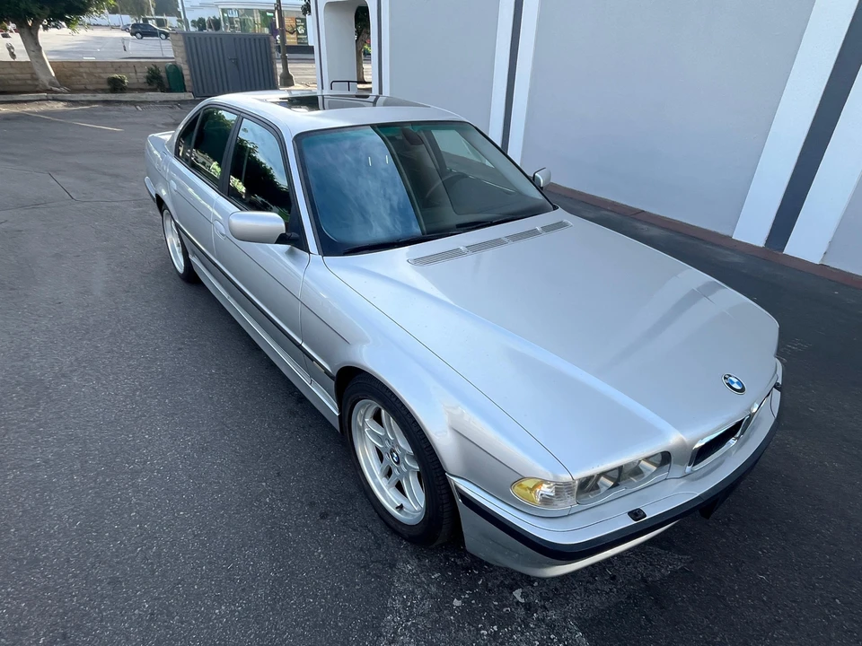 2001 BMW E38 7 Series - Image 22 of 31