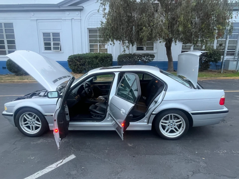 2001 BMW E38 7 Series - Image 23 of 31