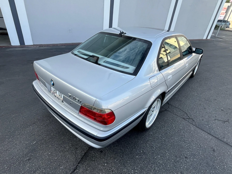 2001 BMW E38 7 Series - Image 16 of 31
