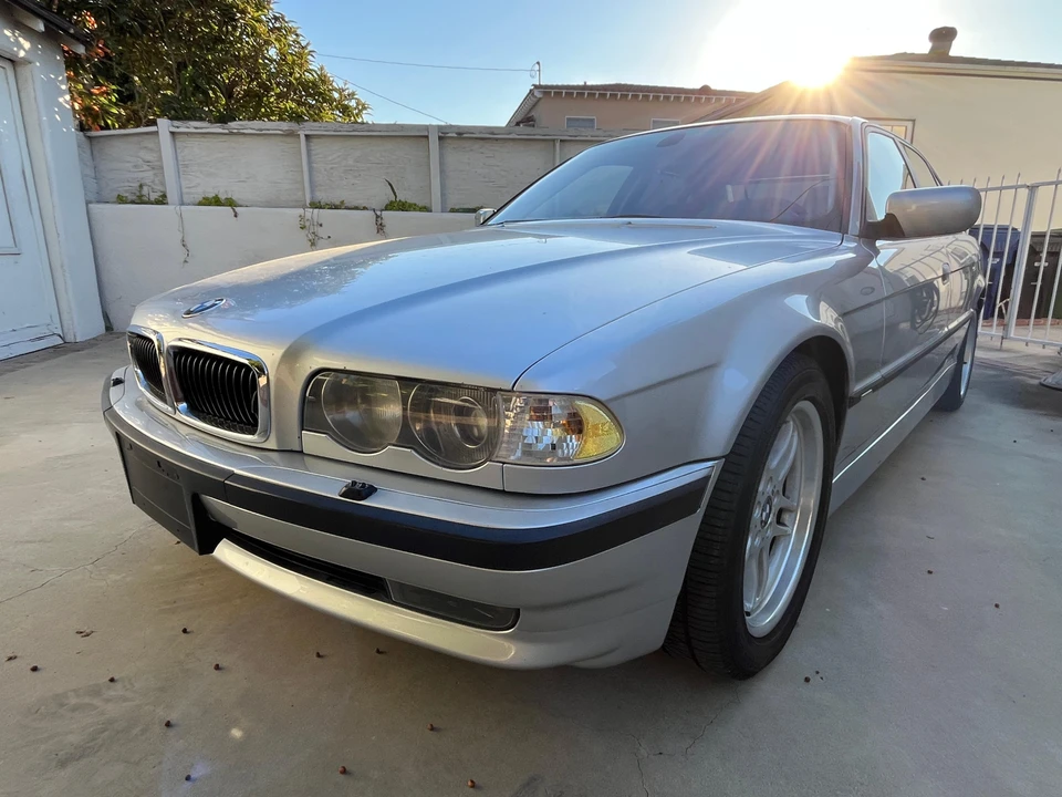 2001 BMW E38 7 Series - Image 24 of 31