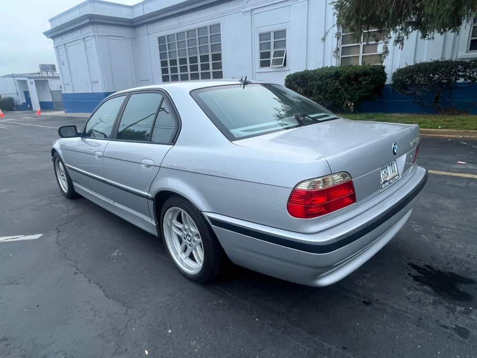 2001 BMW E38 7 Series - Image 12 of 31