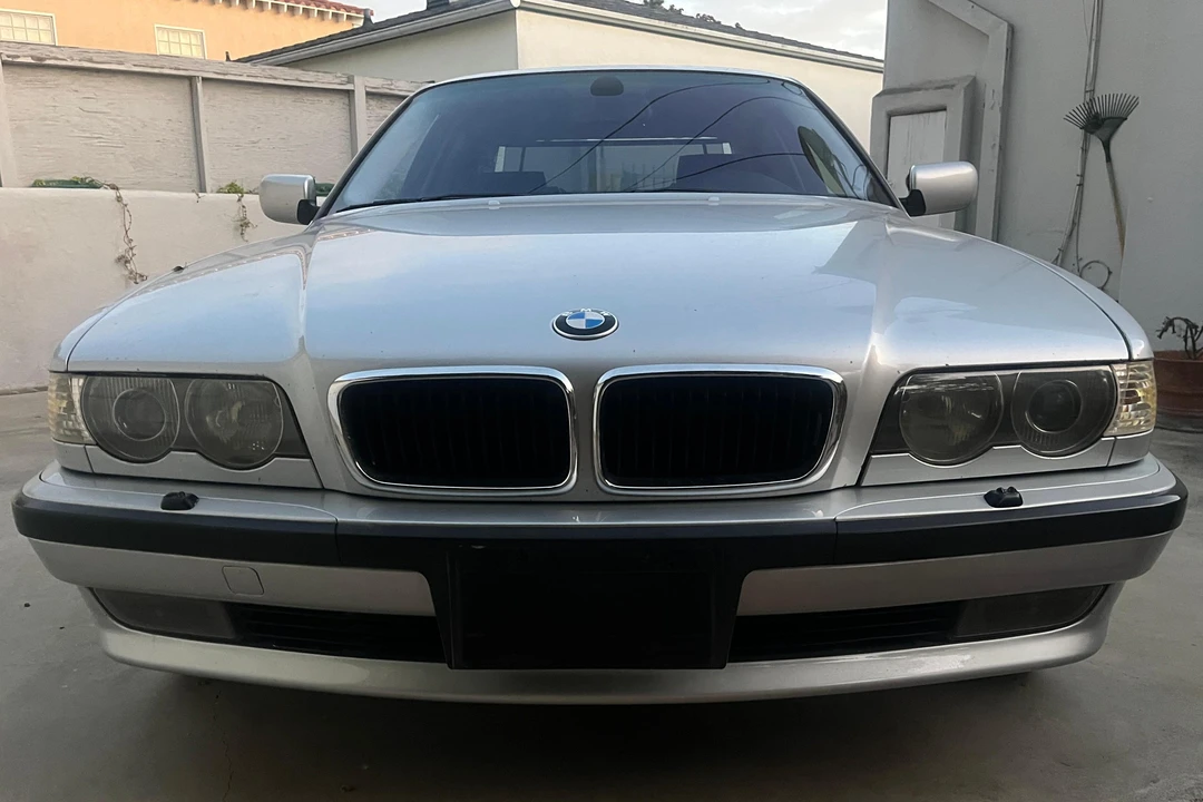 2001 BMW E38 7 Series - Image 2 of 31