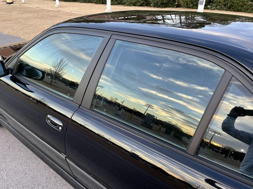 2001 BMW E38 7 Series - Image 27 of 31