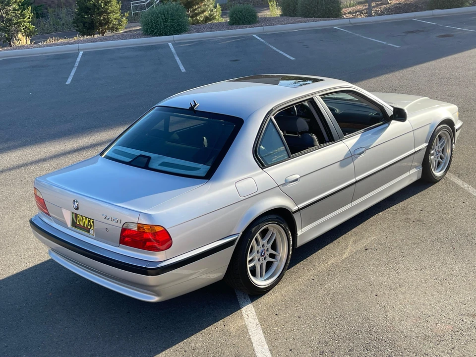 2001 BMW E38 7 Series - Image 10 of 31