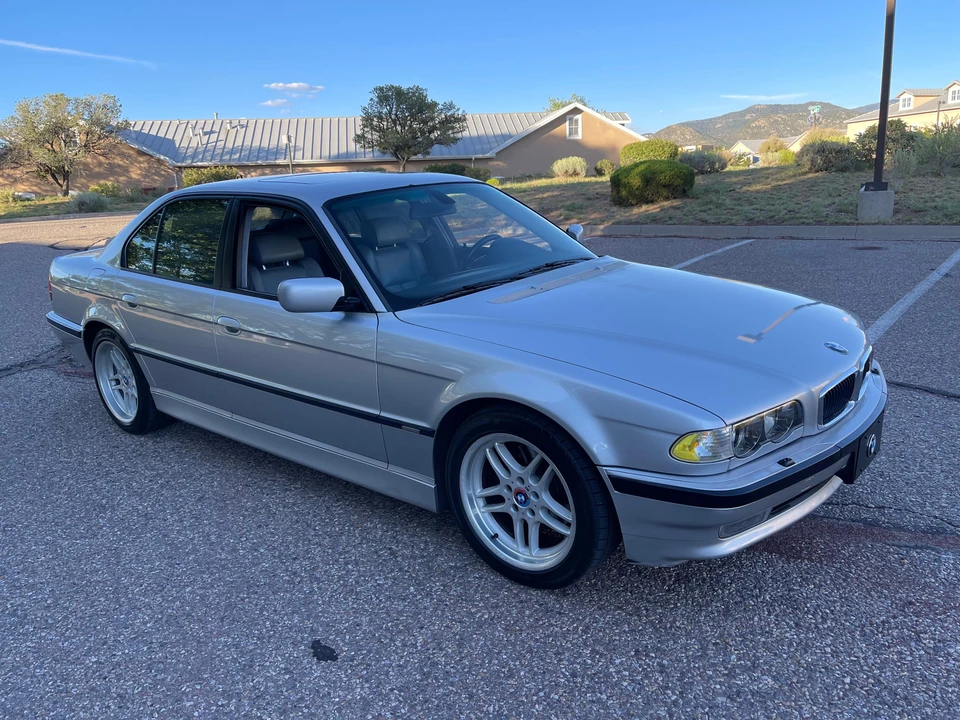 2001 BMW E38 7 Series - Image 13 of 31