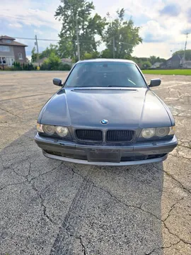 2001 BMW 740i
