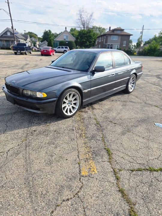 2001 BMW E38 7 Series - Image 2 of 15