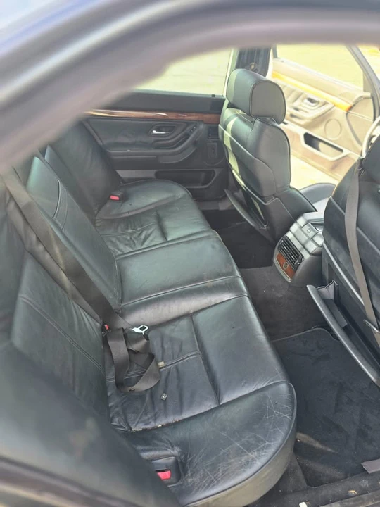 2001 BMW E38 7 Series - Image 13 of 15