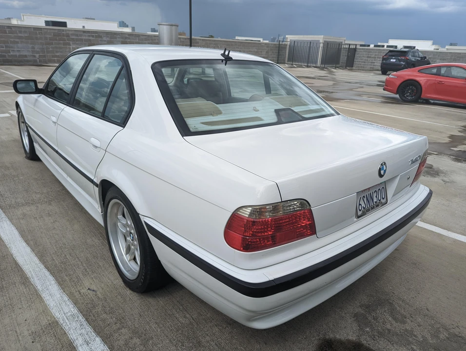 2001 BMW E38 7 Series - Image 9 of 31