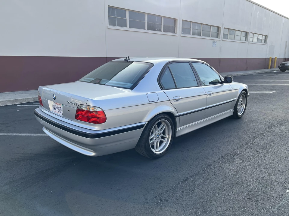 2001 BMW E38 7 Series - Image 24 of 31