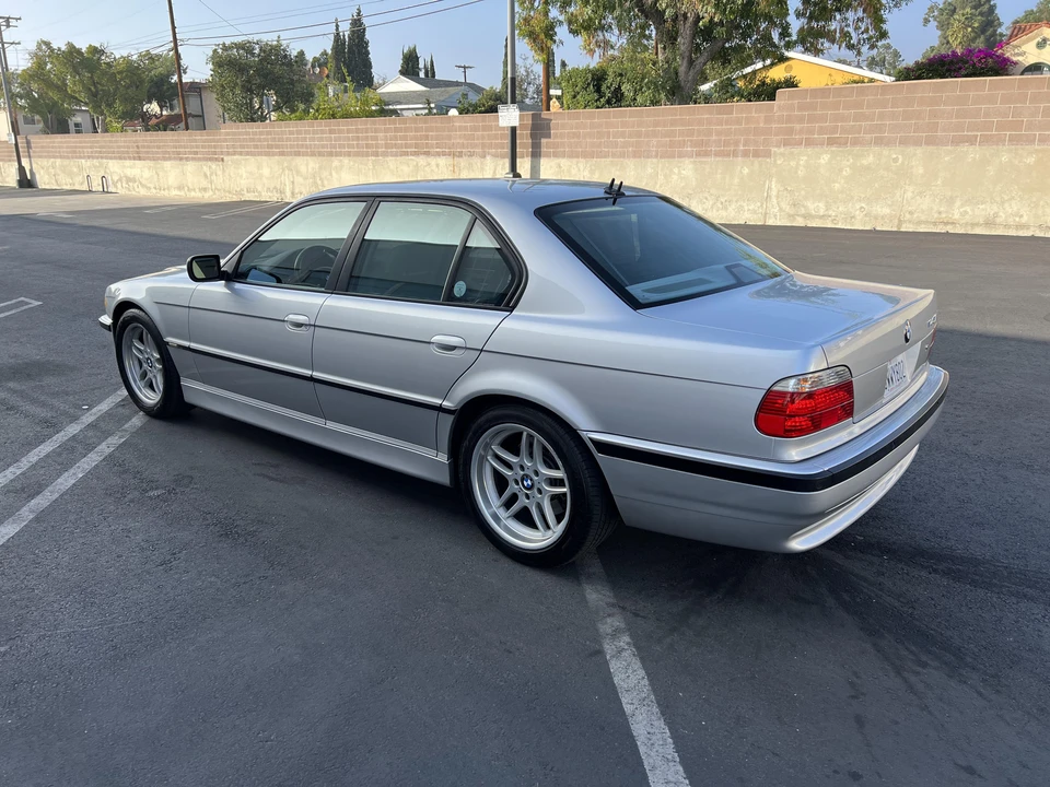 2001 BMW E38 7 Series - Image 14 of 31