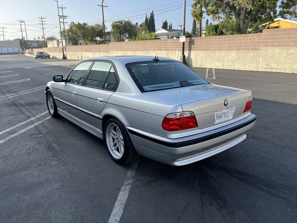 2001 BMW E38 7 Series - Image 16 of 31