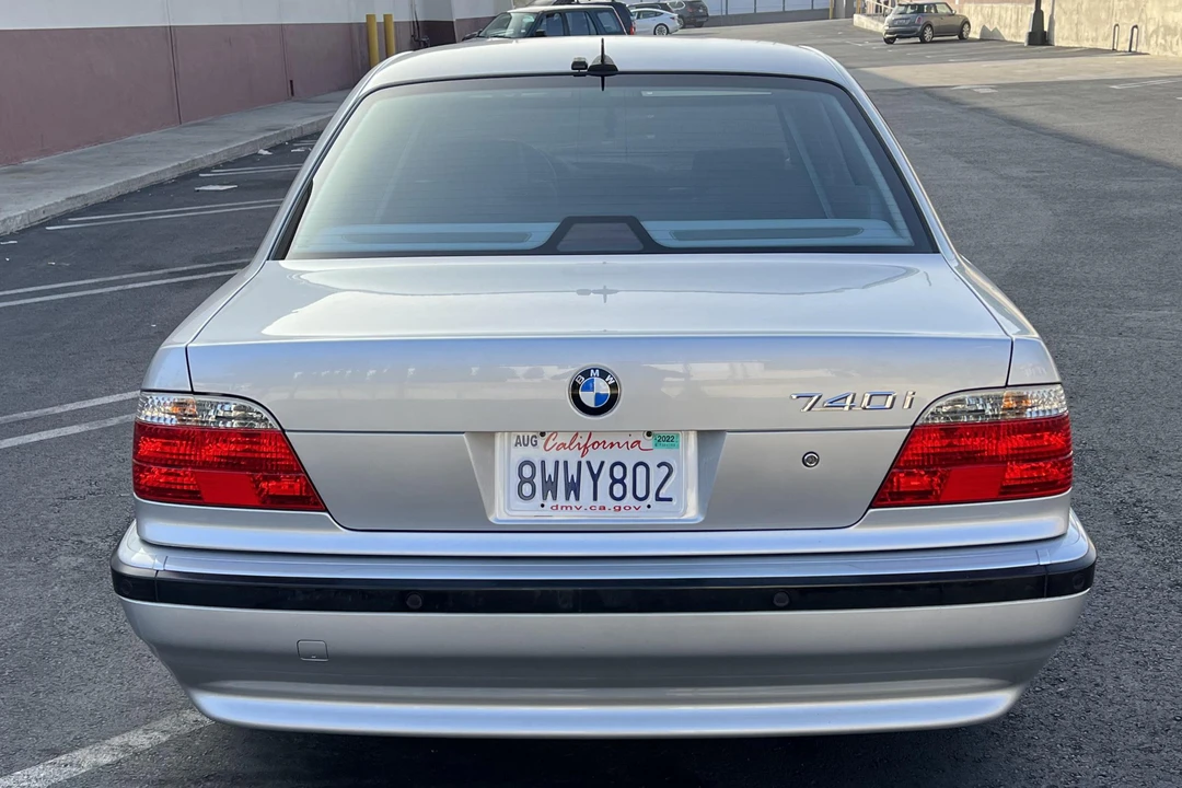 2001 BMW E38 7 Series - Image 5 of 31