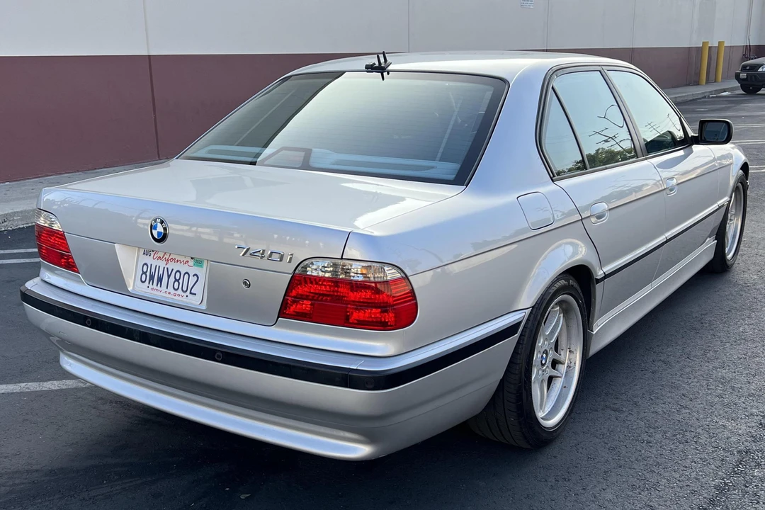 2001 BMW E38 7 Series - Image 4 of 31